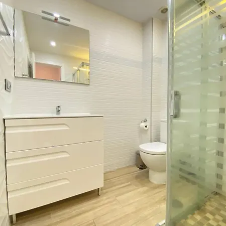 Off Line Aloha Gardens, Dragos, Puerto Banus 3 Bedroom Apartment *